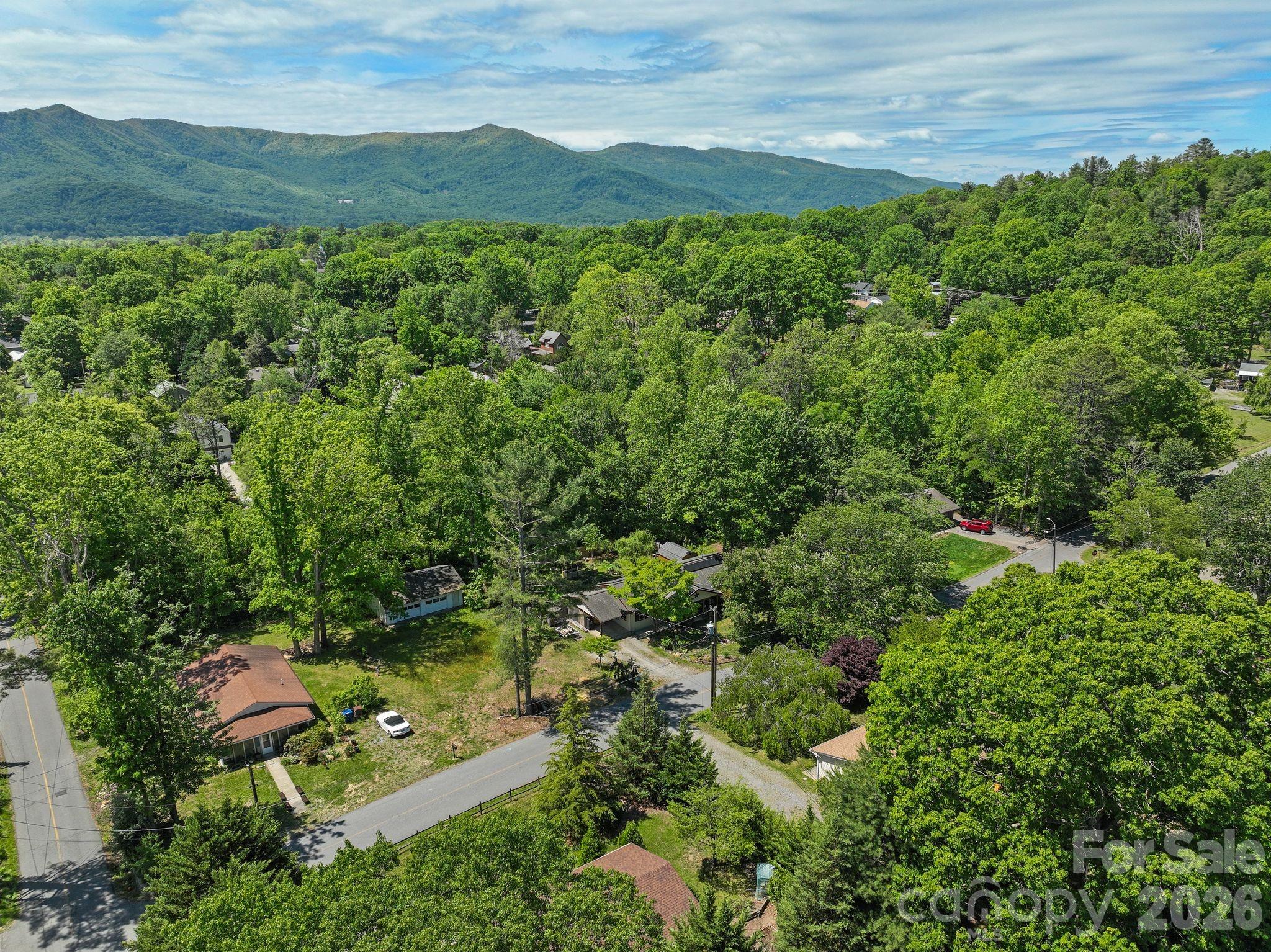 105 7th Street Black Mountain NC 28711