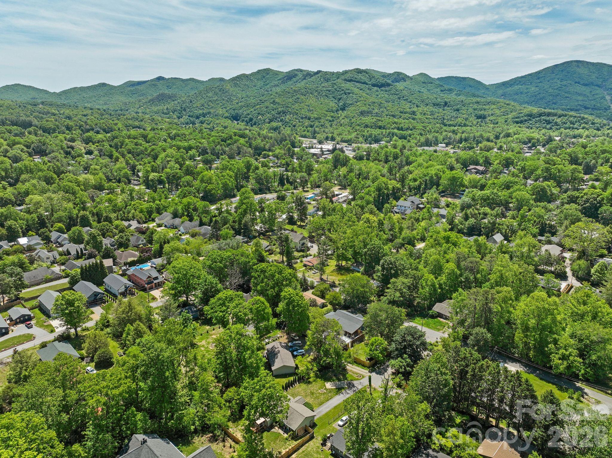 105 7th Street Black Mountain NC 28711