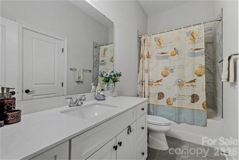 14605 Crosswater Lane Charlotte NC 28278