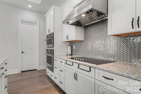 14605 Crosswater Lane Charlotte NC 28278