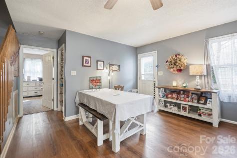 2090 Zacks Fork Road Lenoir NC 28645