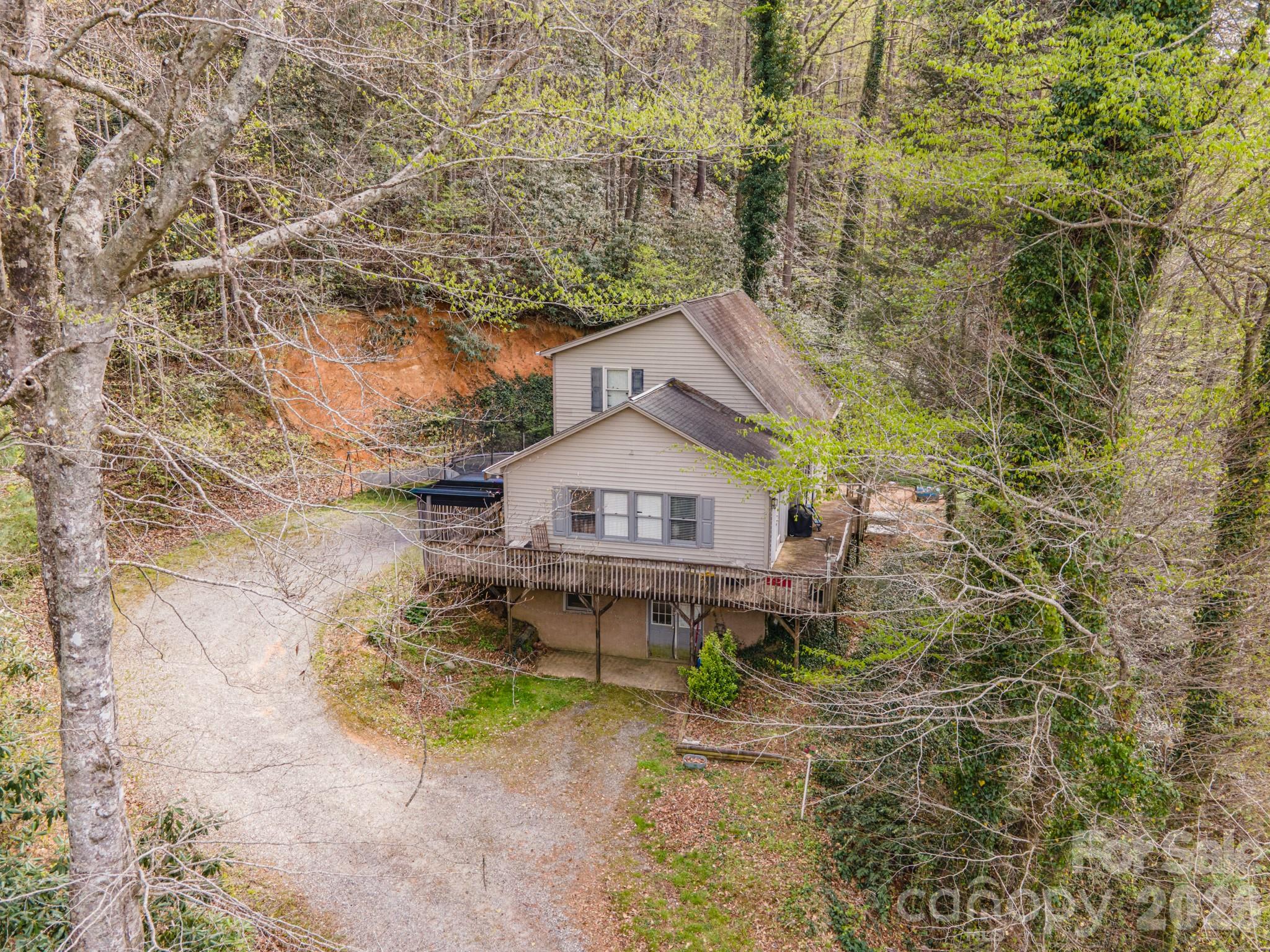 2090 Zacks Fork Road Lenoir NC 28645