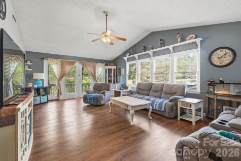 2090 Zacks Fork Road Lenoir NC 28645