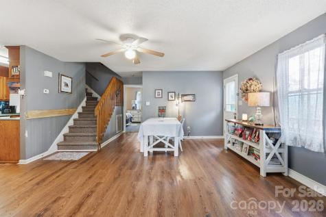 2090 Zacks Fork Road Lenoir NC 28645