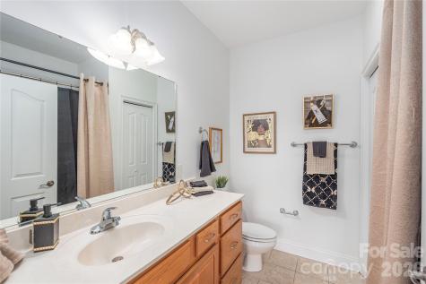 122 Outlook Circle Swannanoa NC 28778