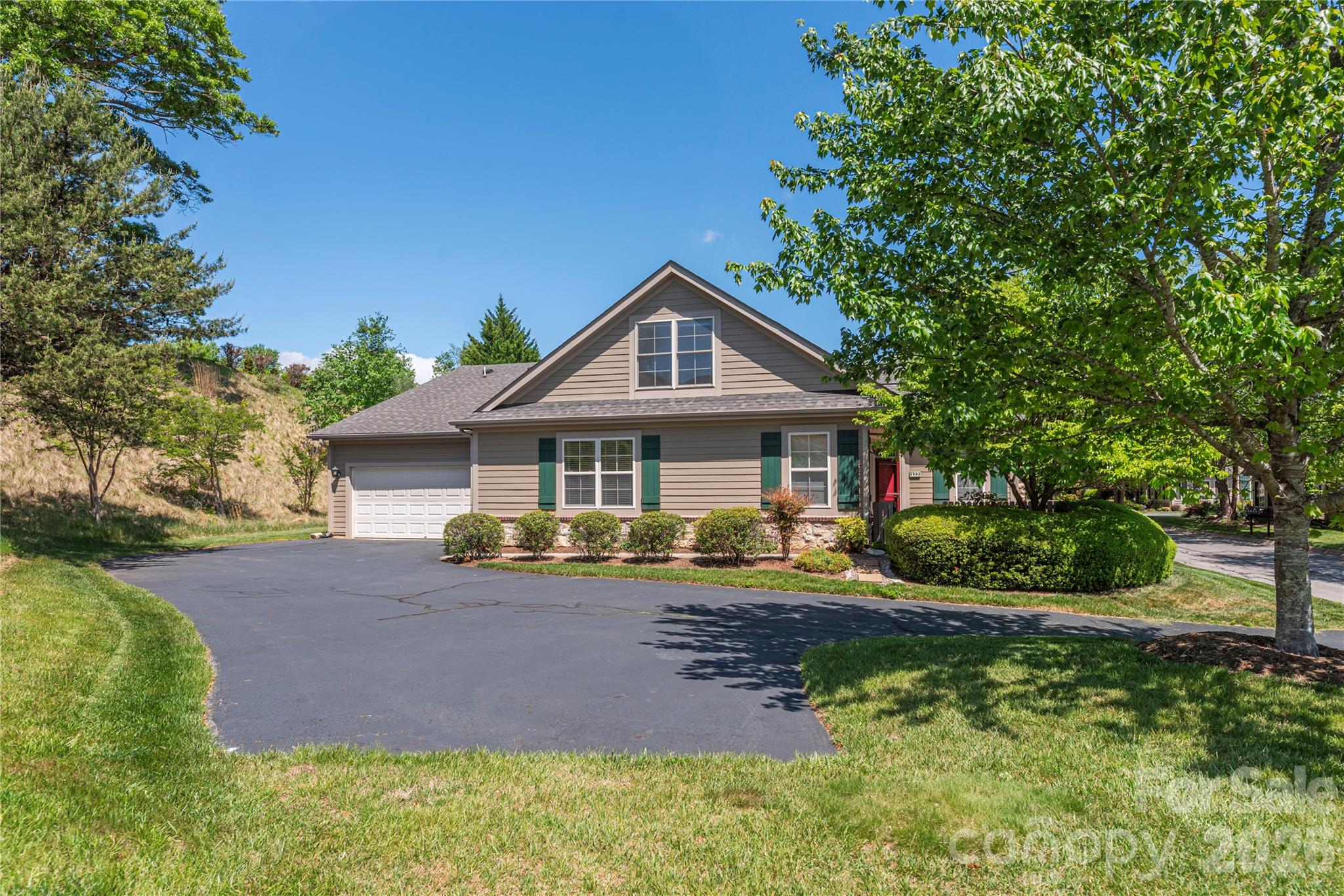 122 Outlook Circle Swannanoa NC 28778