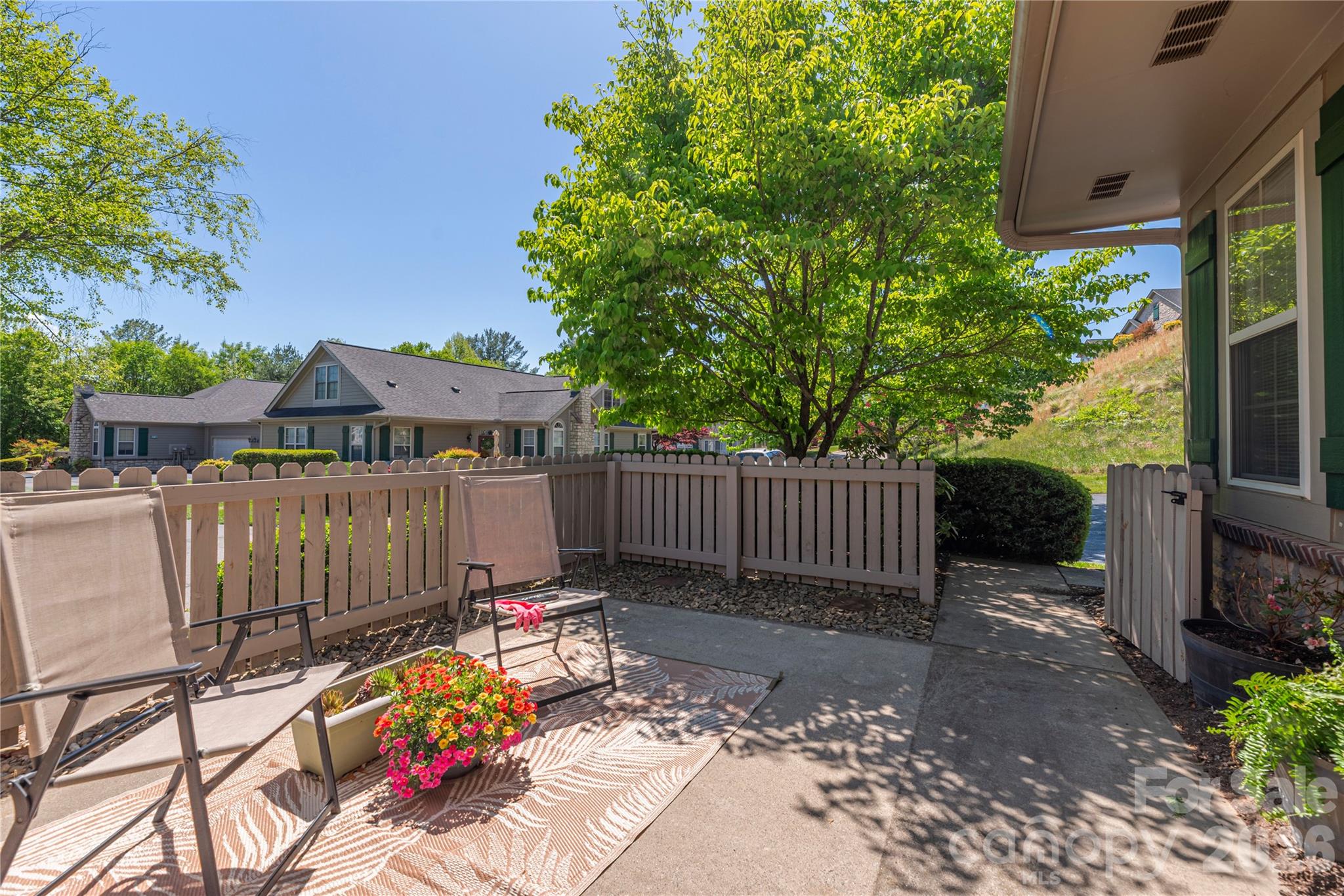 122 Outlook Circle Swannanoa NC 28778