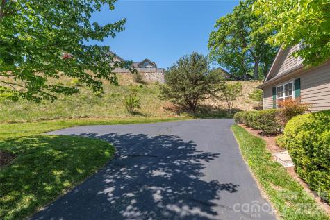 122 Outlook Circle Swannanoa NC 28778