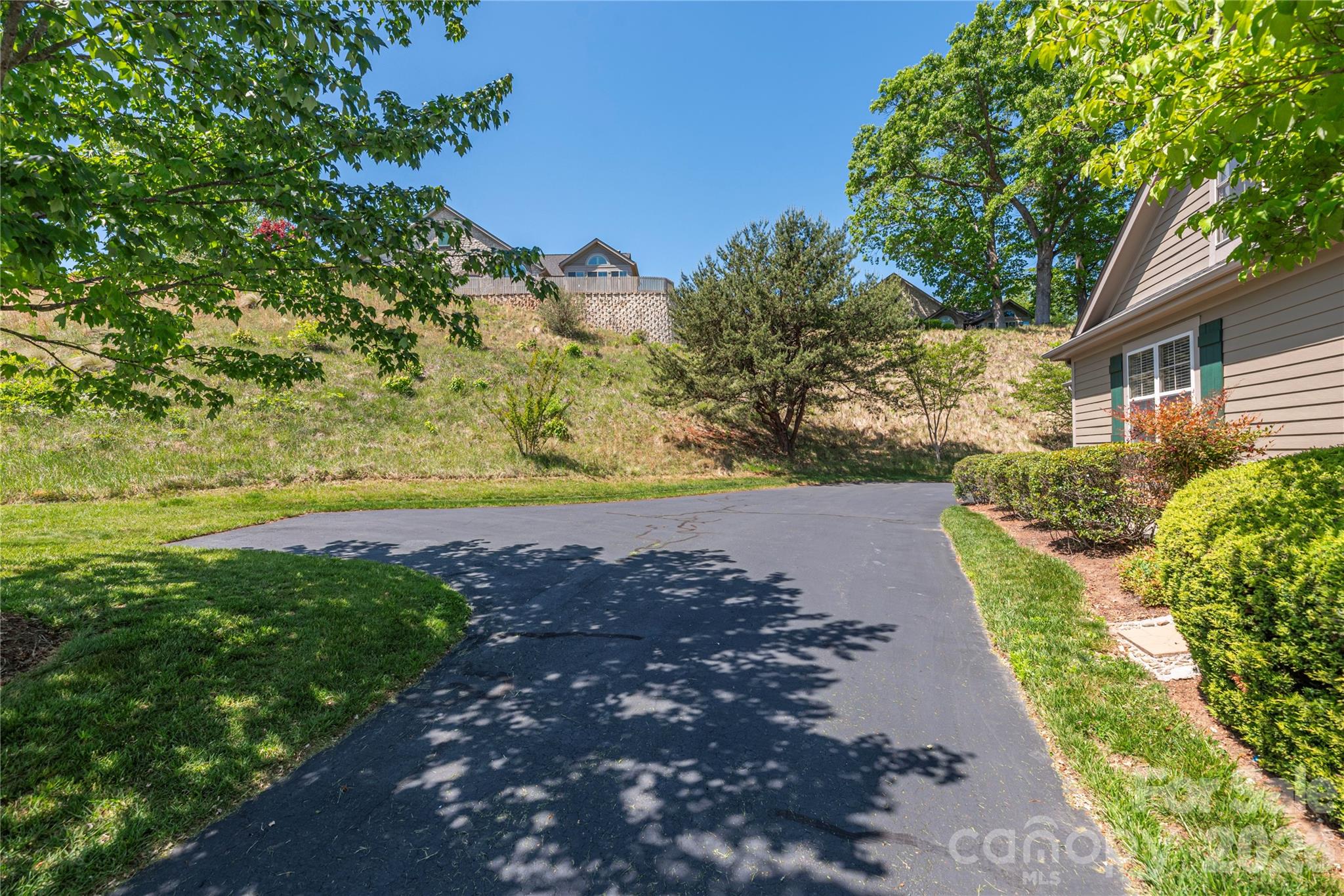 122 Outlook Circle Swannanoa NC 28778