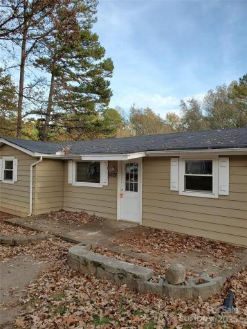 5628 Anderson Road Charlotte NC 28269