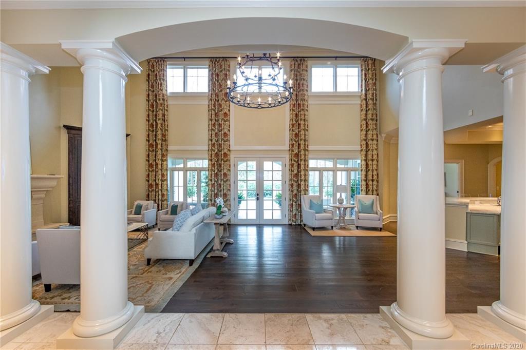 4300 Cameron Oaks Drive Charlotte NC 28211