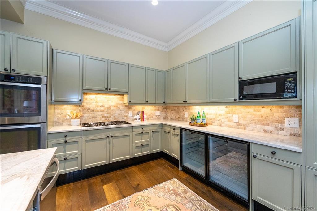 4300 Cameron Oaks Drive Charlotte NC 28211