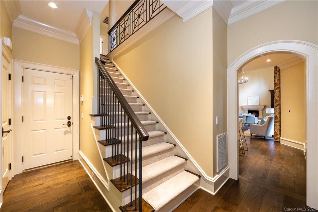 4300 Cameron Oaks Drive Charlotte NC 28211