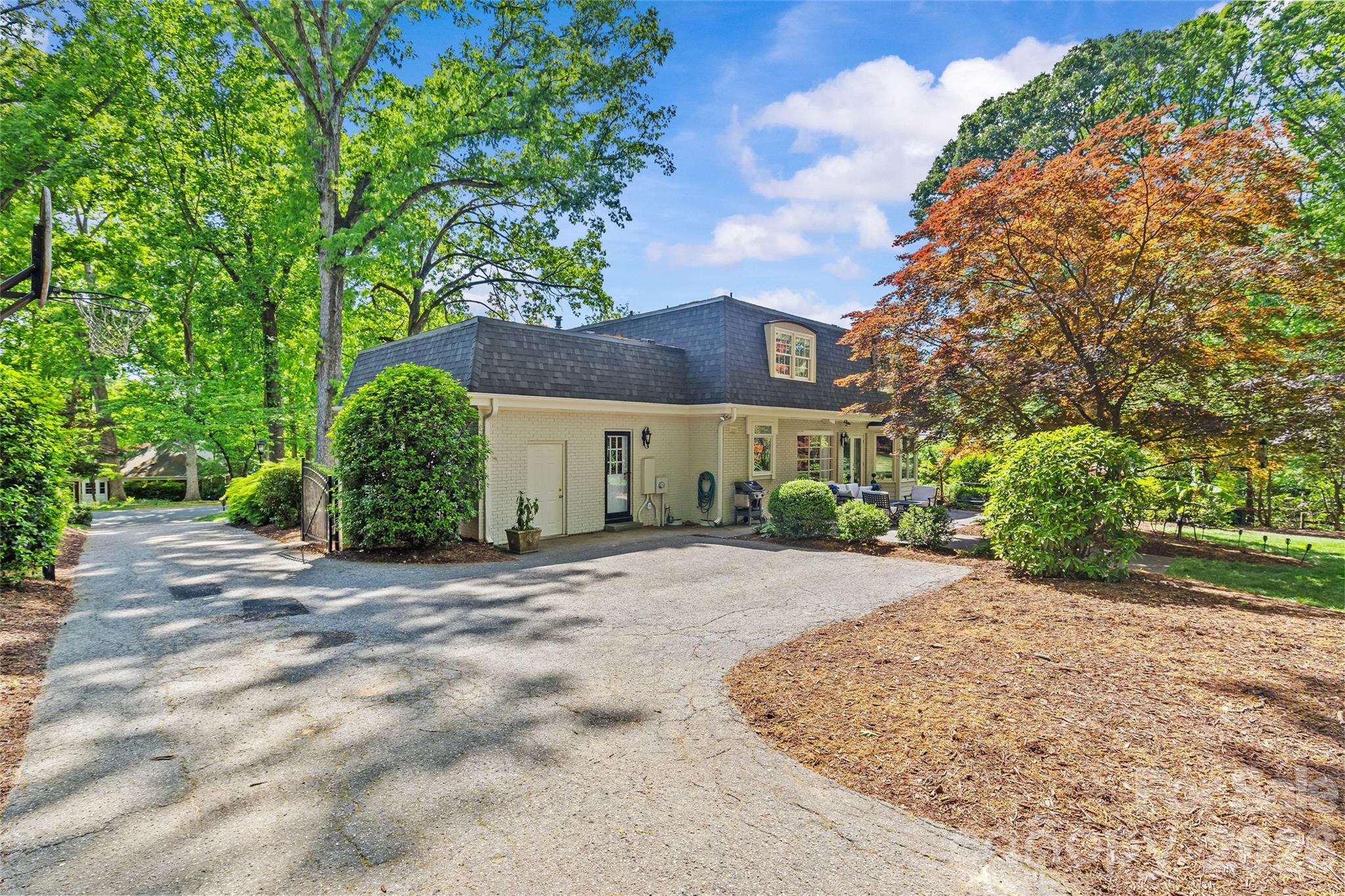 311 Glen Oaks Road Charlotte NC 28270