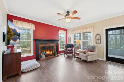 242 Windsor Forest Circle Fletcher NC 28732