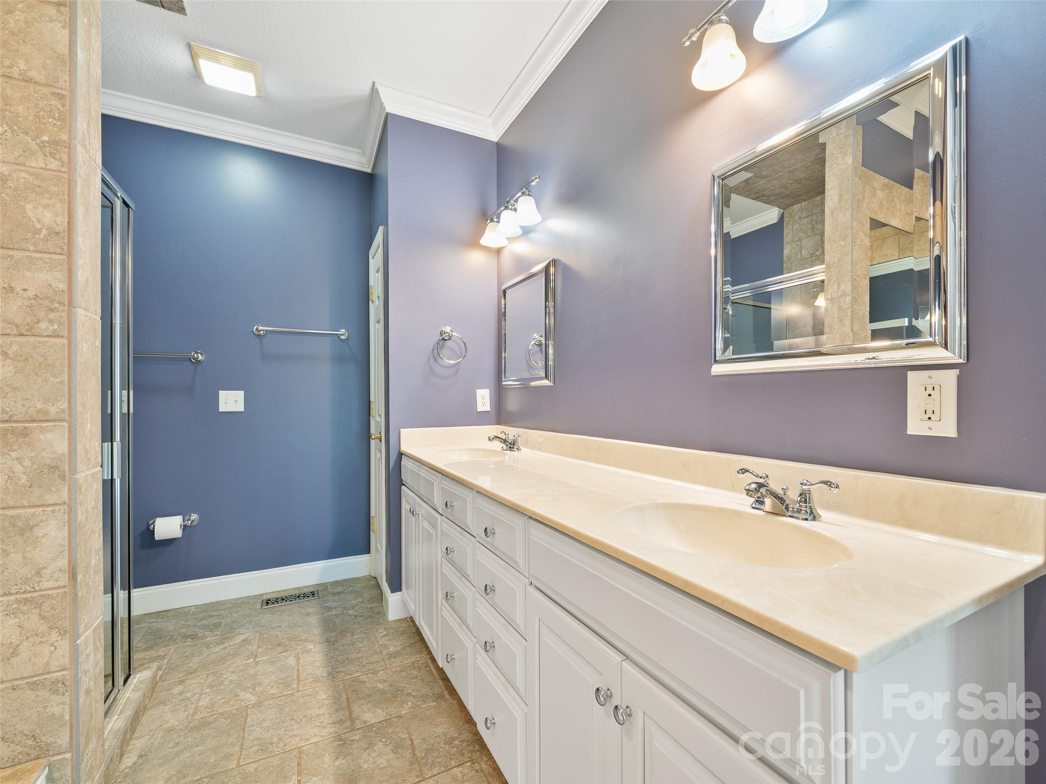 25 Ashefield Court Hendersonville NC 28791