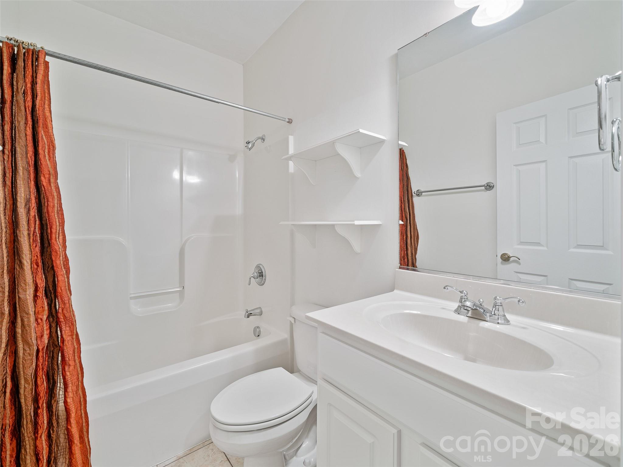 25 Ashefield Court Hendersonville NC 28791