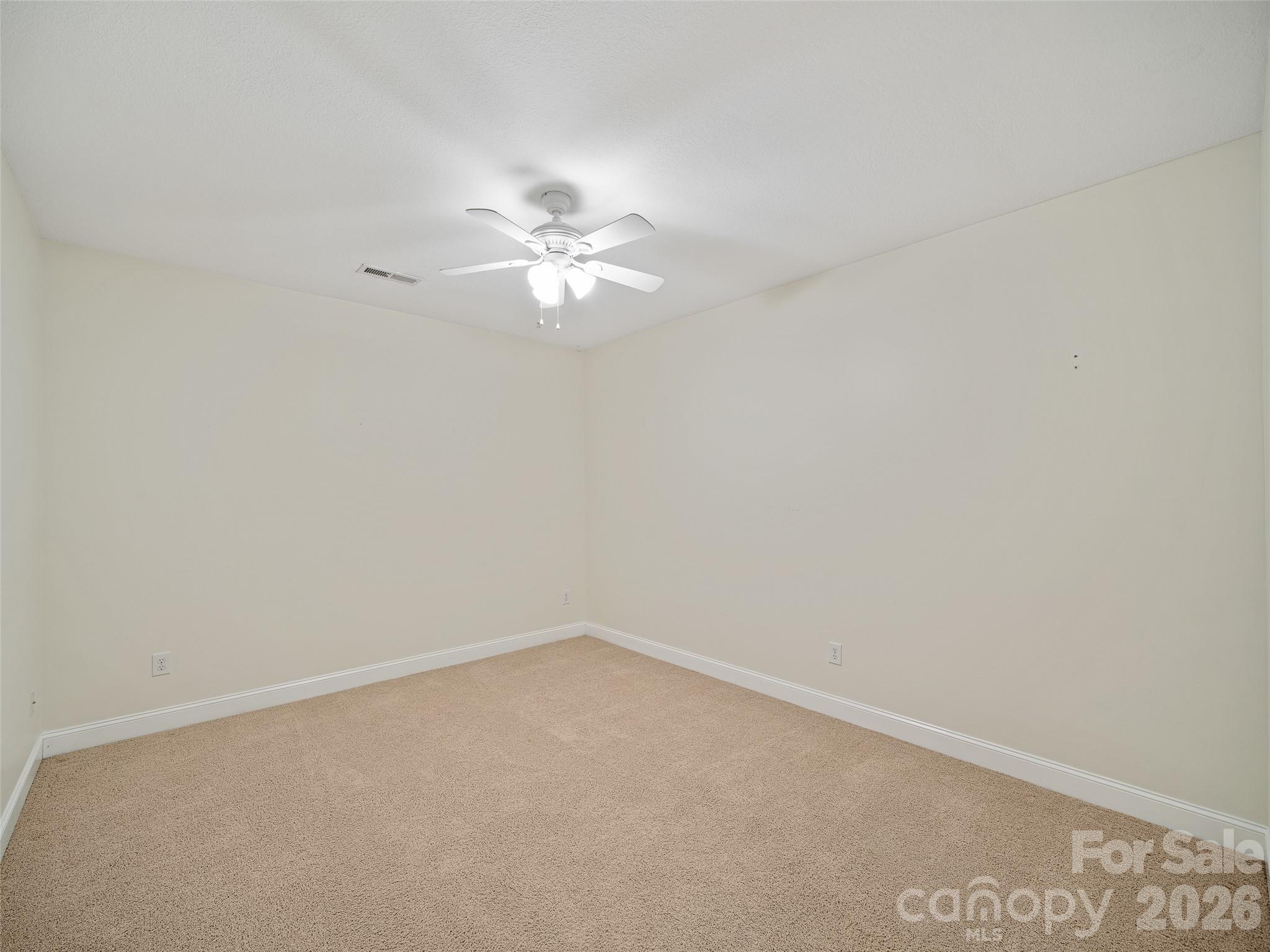 25 Ashefield Court Hendersonville NC 28791