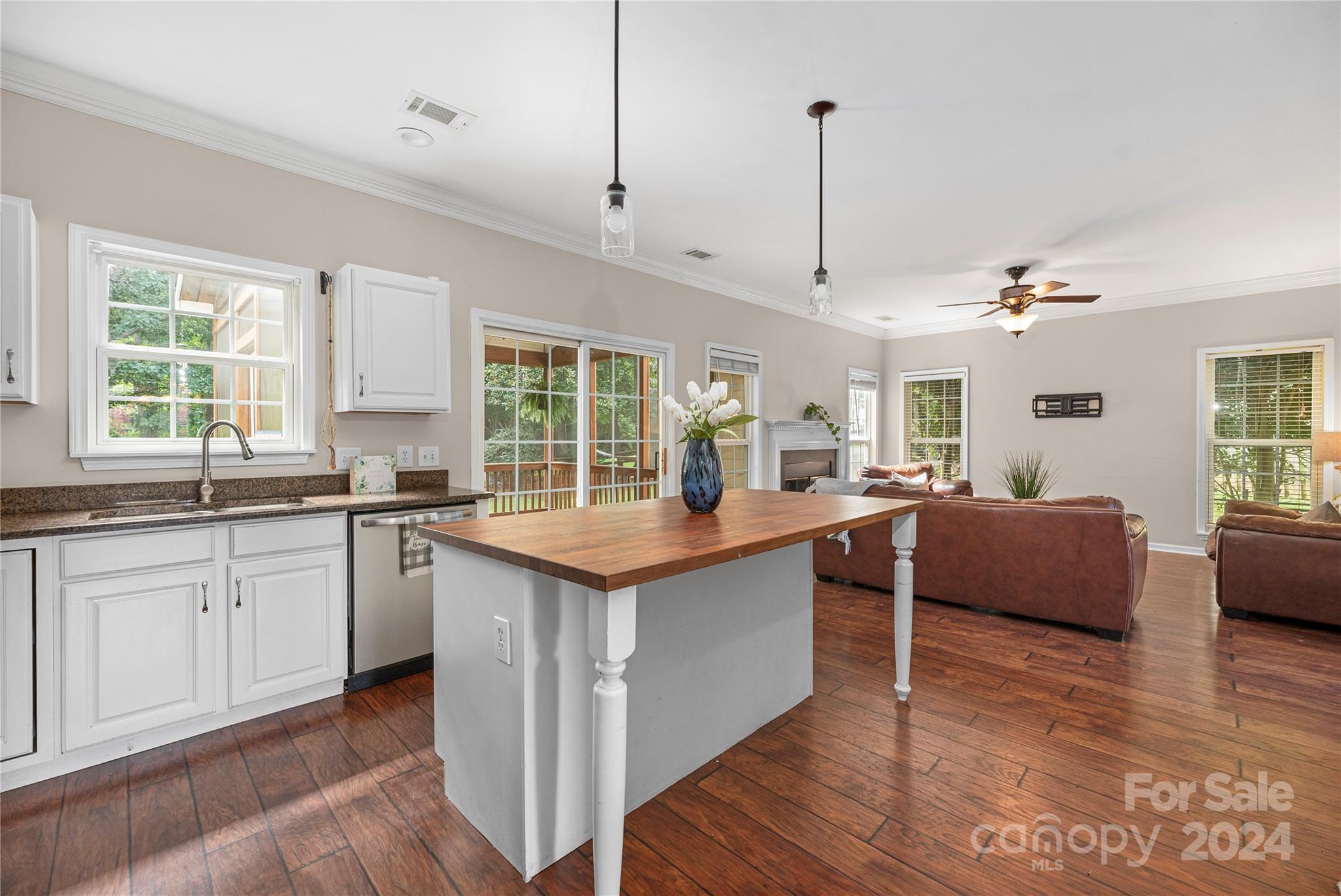 105 Foxtail Drive Mooresville NC 28117