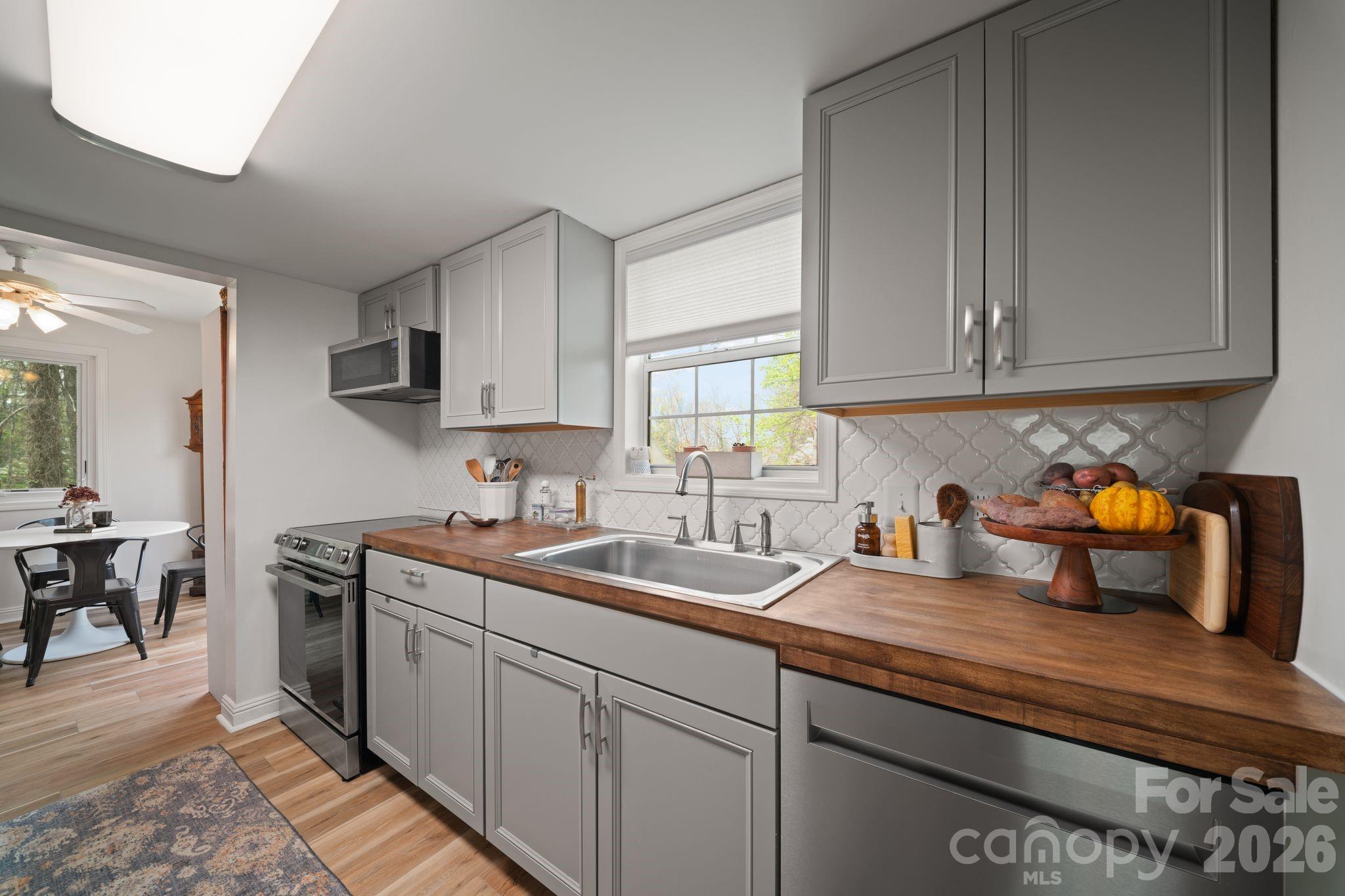 539 Caribou Road Asheville NC 28803