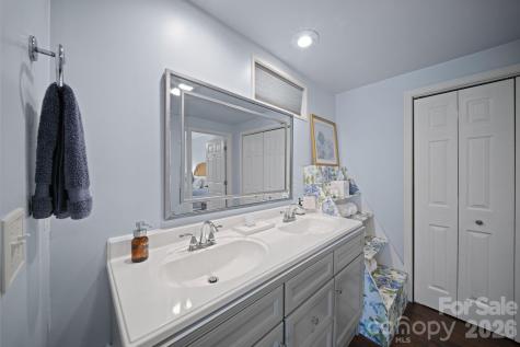 539 Caribou Road Asheville NC 28803