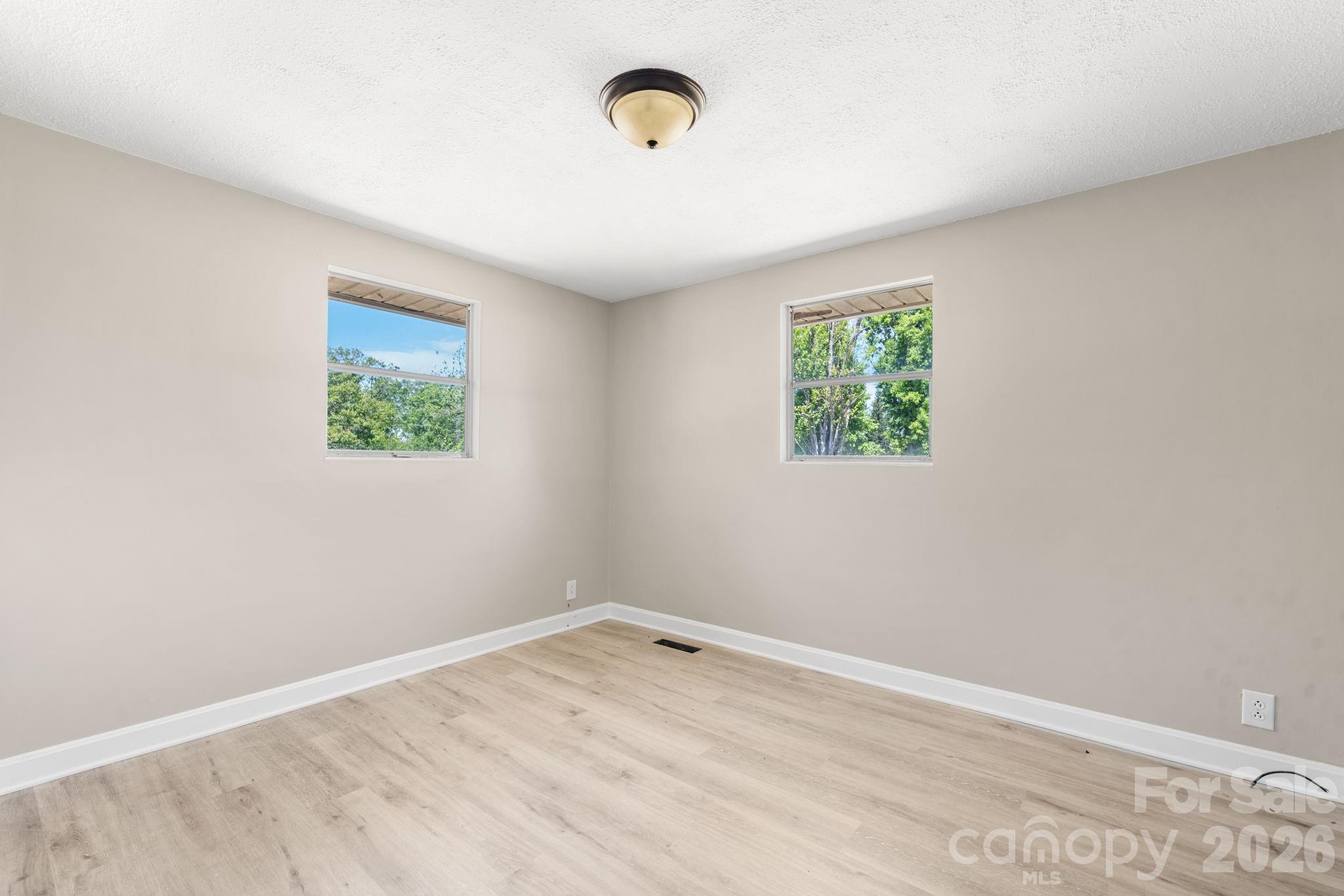 508 South Avenue SW Valdese NC 28690