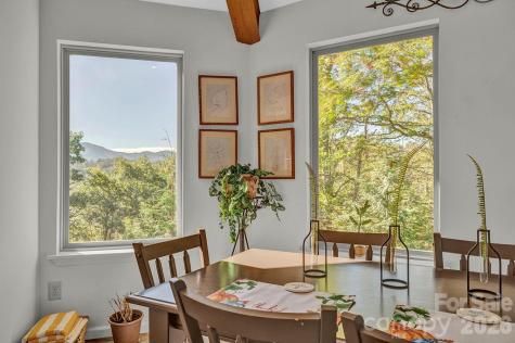 114 Deerwood Trail Seven Devils NC 28604