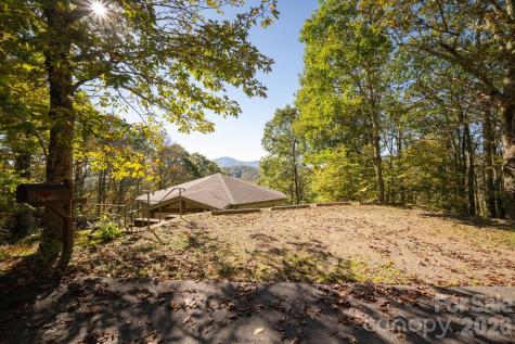 114 Deerwood Trail Seven Devils NC 28604