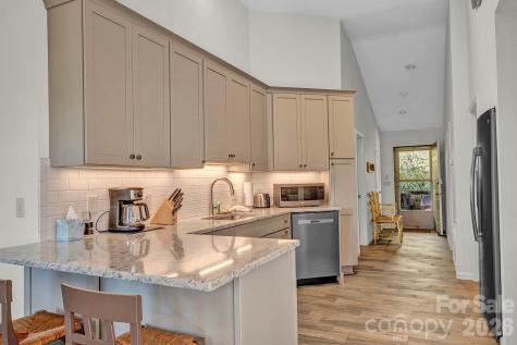 114 Deerwood Trail Seven Devils NC 28604