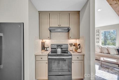 114 Deerwood Trail Seven Devils NC 28604