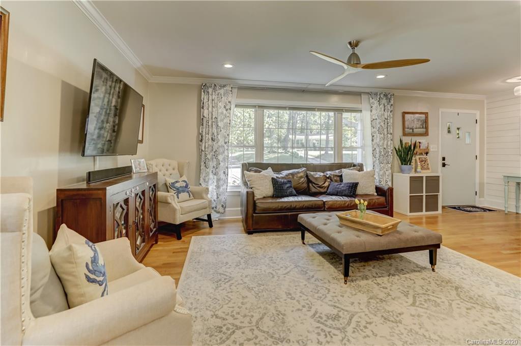 806 Camborne Place Charlotte NC 28210