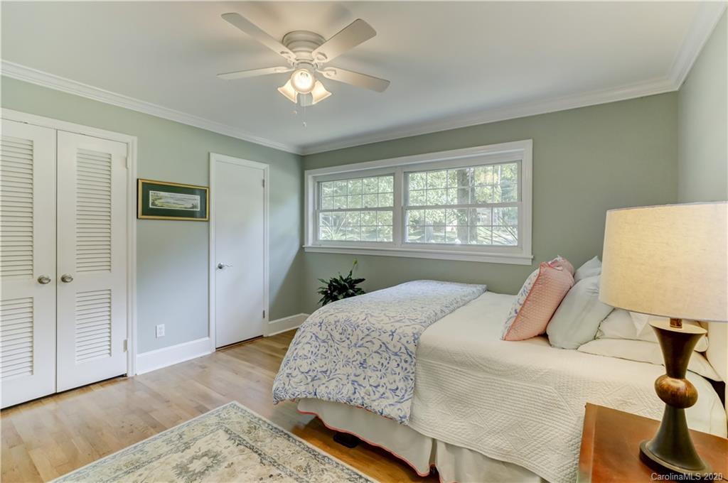 806 Camborne Place Charlotte NC 28210