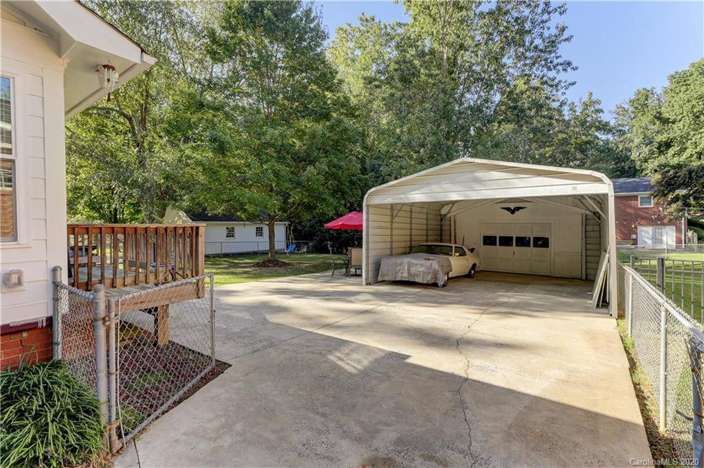 806 Camborne Place Charlotte NC 28210