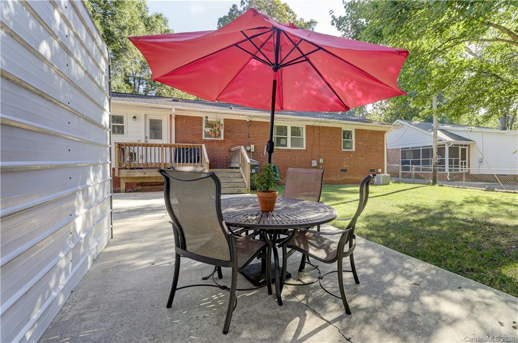 806 Camborne Place Charlotte NC 28210