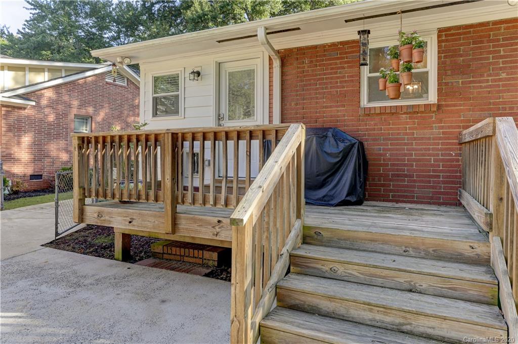 806 Camborne Place Charlotte NC 28210