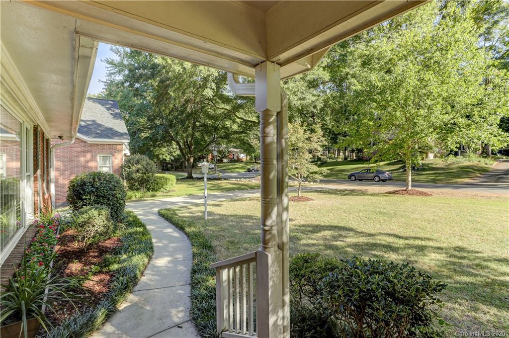 806 Camborne Place Charlotte NC 28210