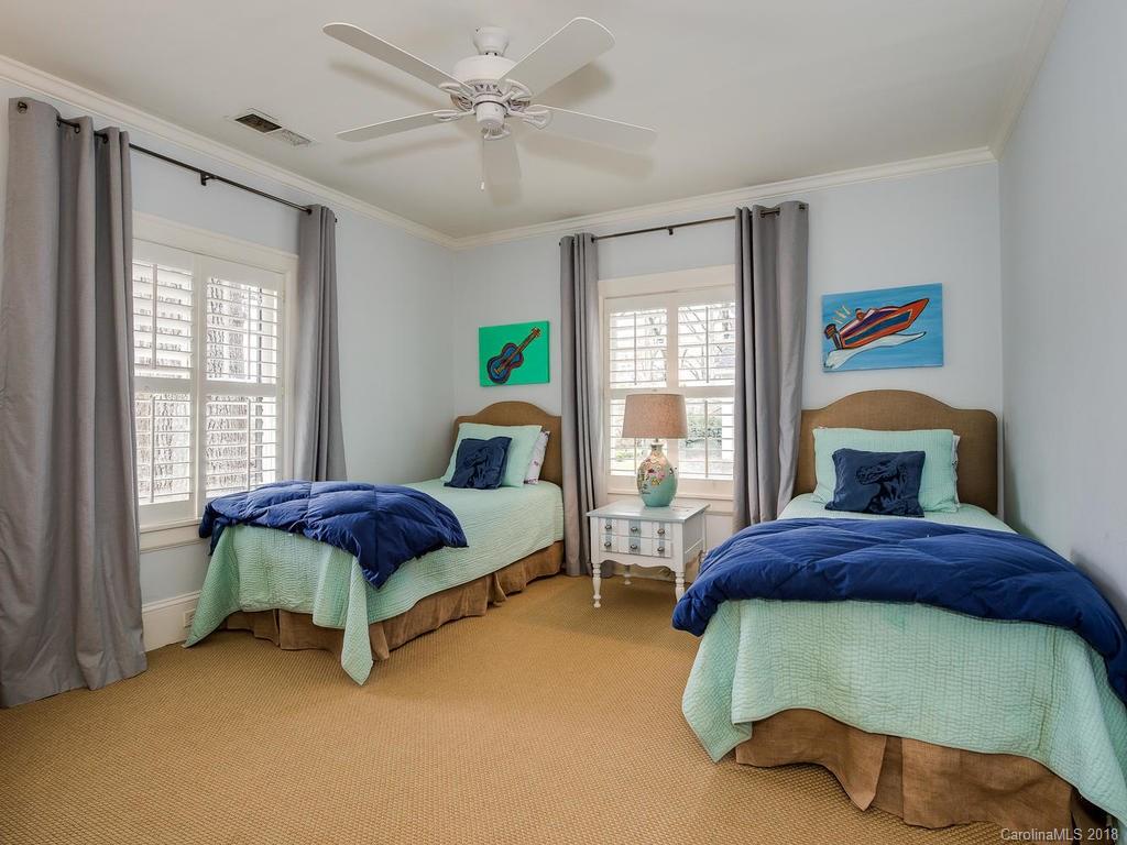 2516 Sherwood Avenue Charlotte NC 28207