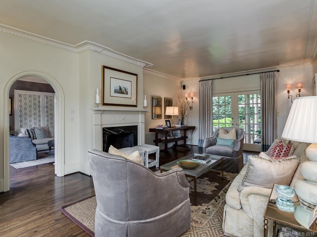 2516 Sherwood Avenue Charlotte NC 28207
