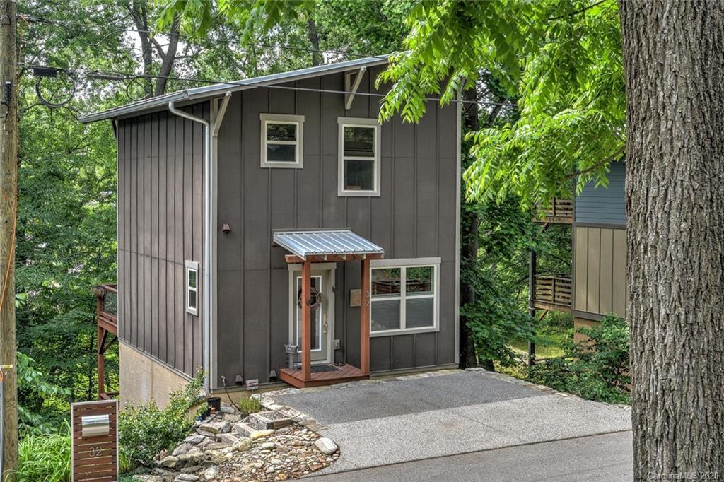 32 Moore Avenue Asheville NC 28806