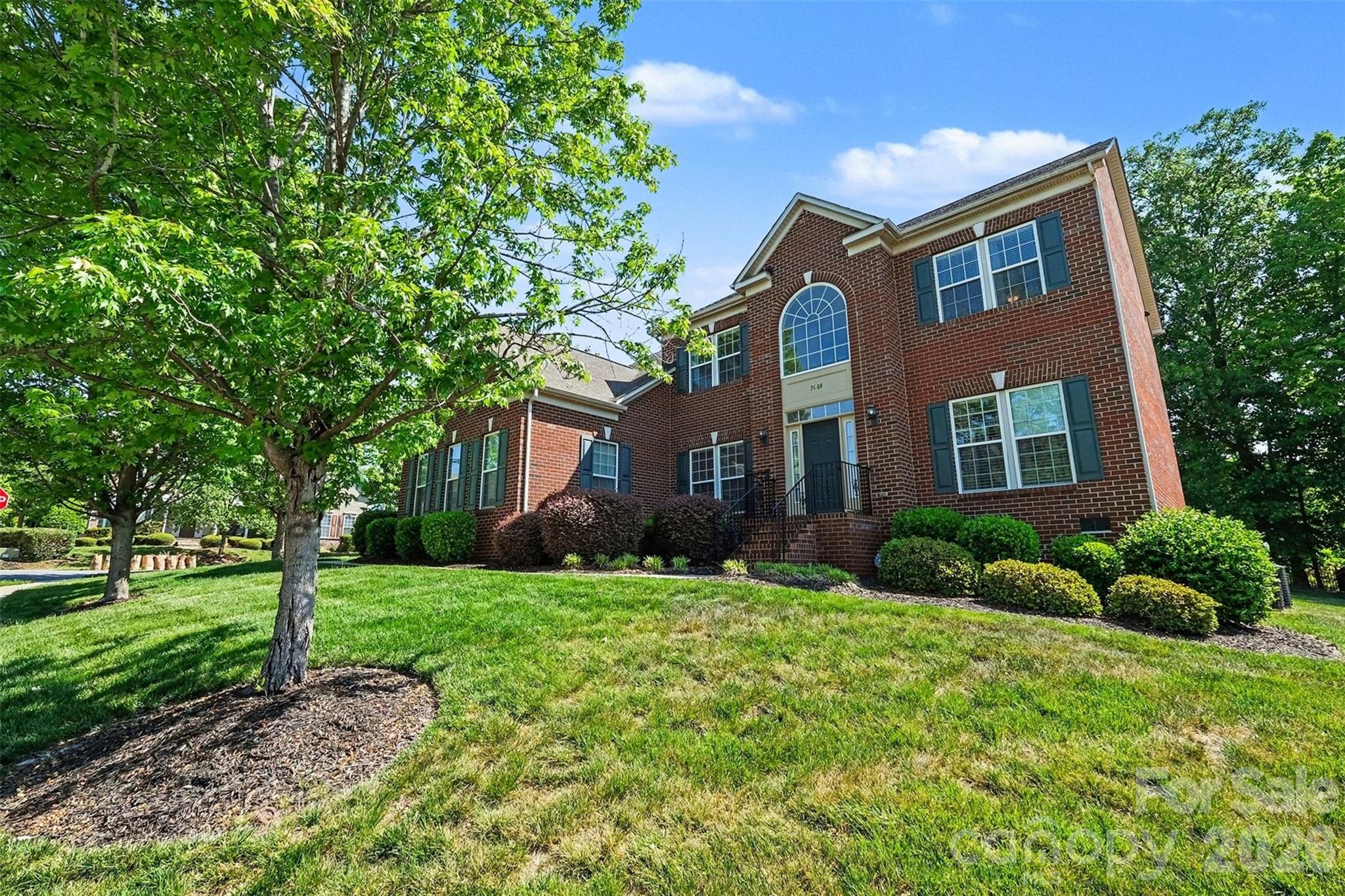 7608 Clarke Ridge Court Charlotte NC 28269