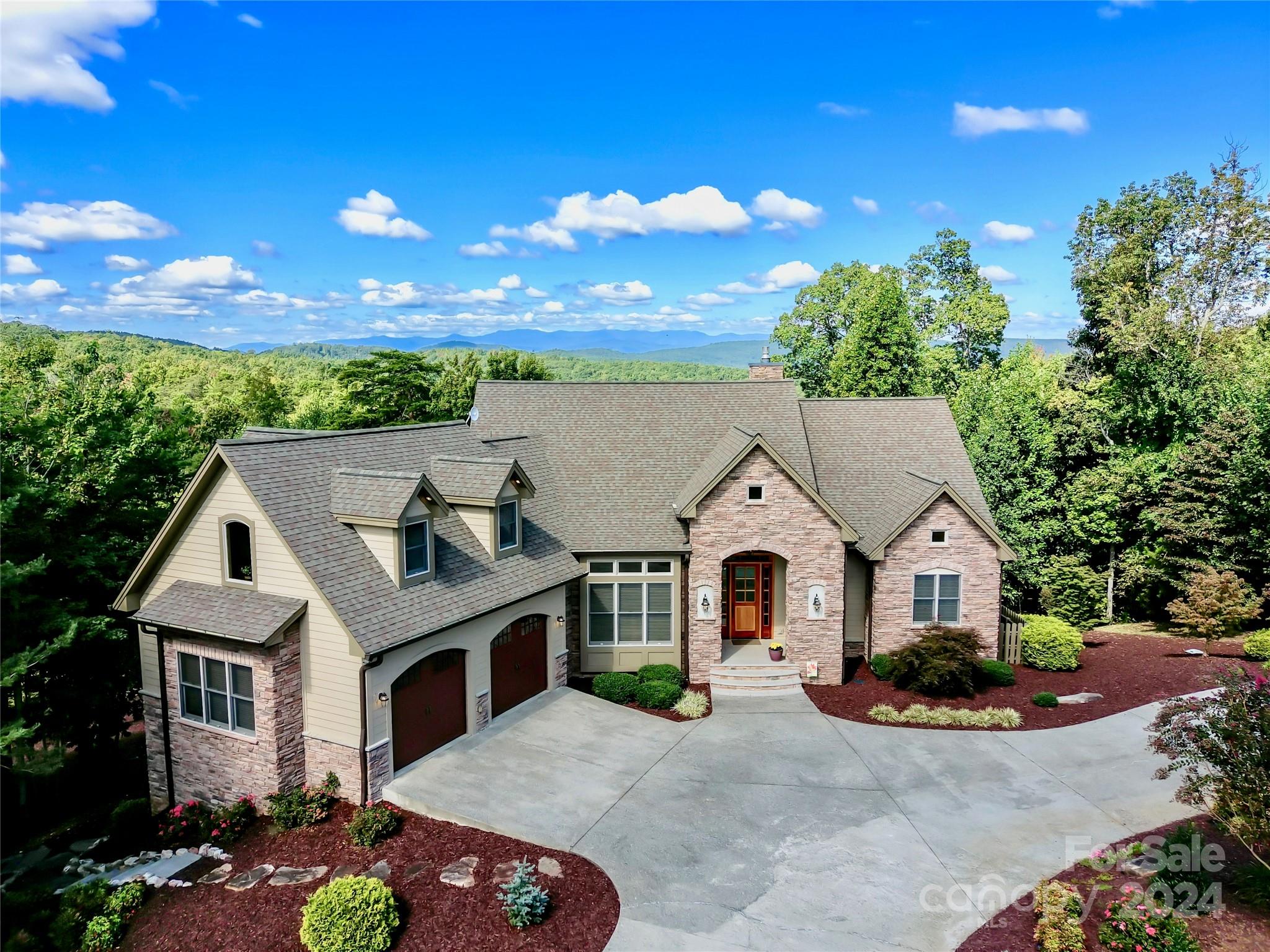 1281 Mountain Vista Drive Nebo NC 28761
