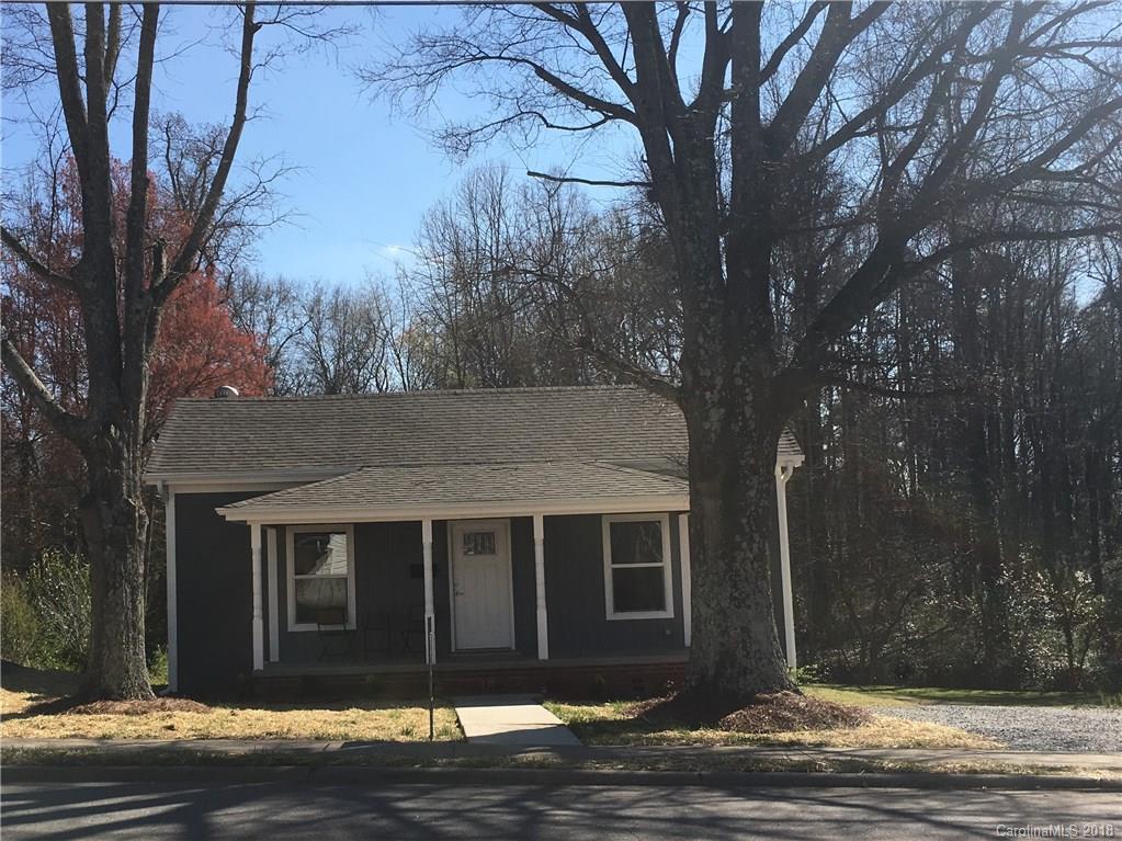 517 E Iredell Avenue Mooresville NC 28115