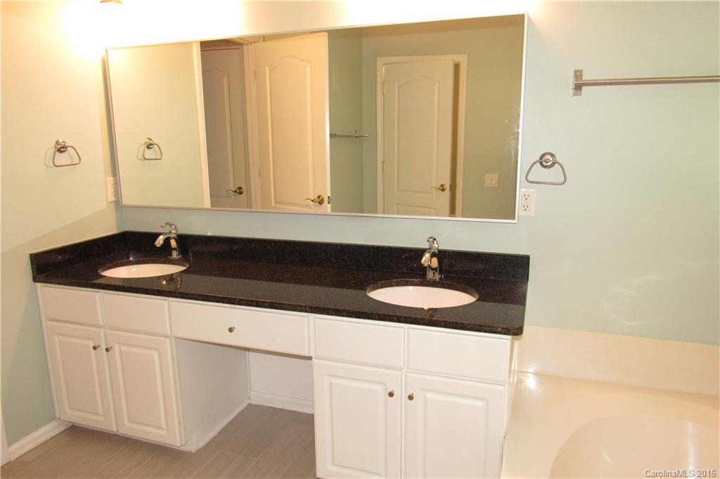3722 Providence Plantation Lane Charlotte NC 28270