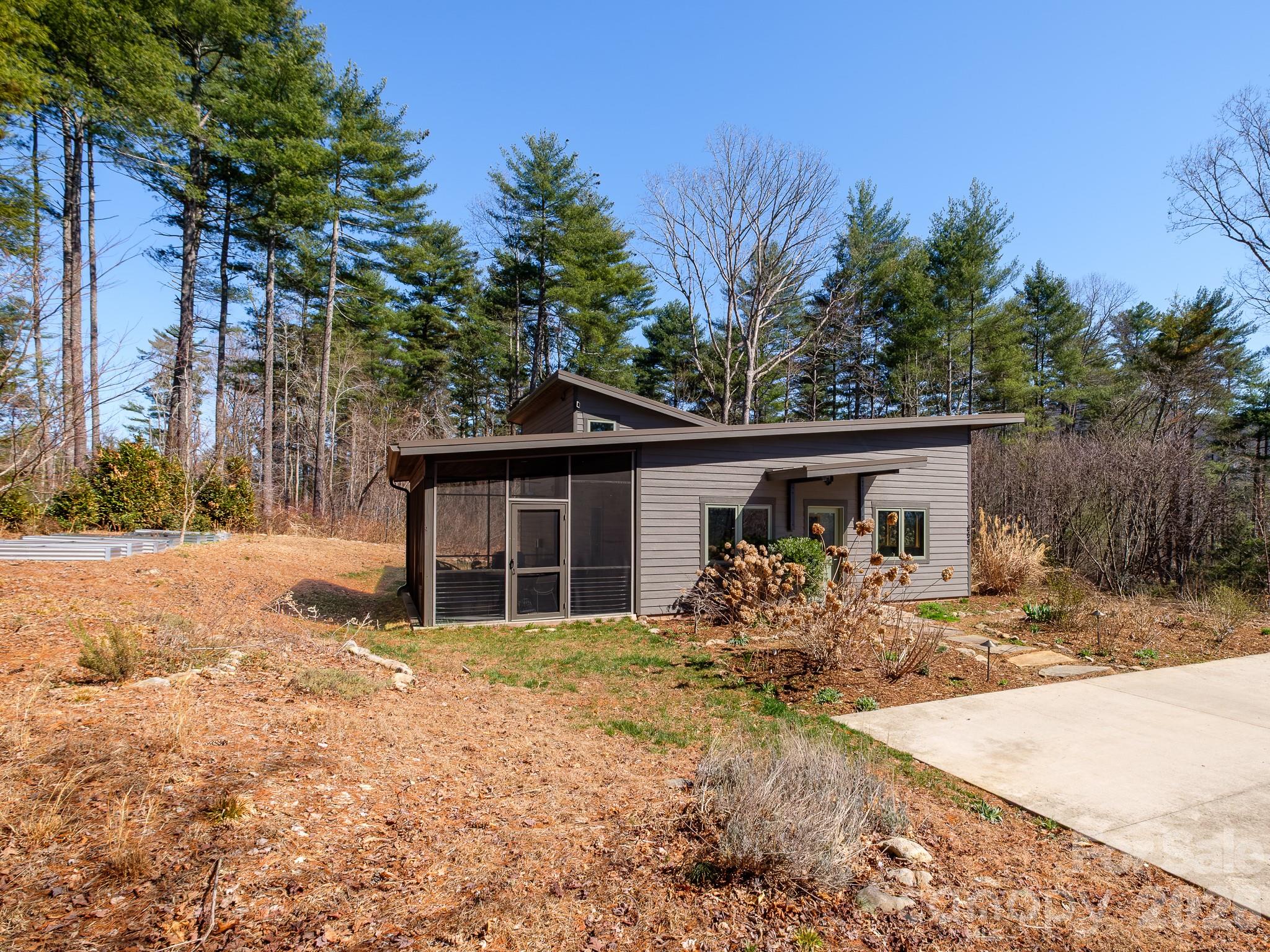 858 Mills Gap Road Fletcher NC 28732