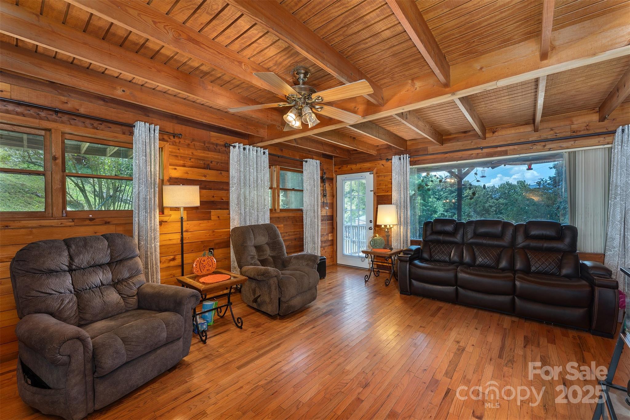1145 Woolyshot Branch Road Hot Springs NC 28743