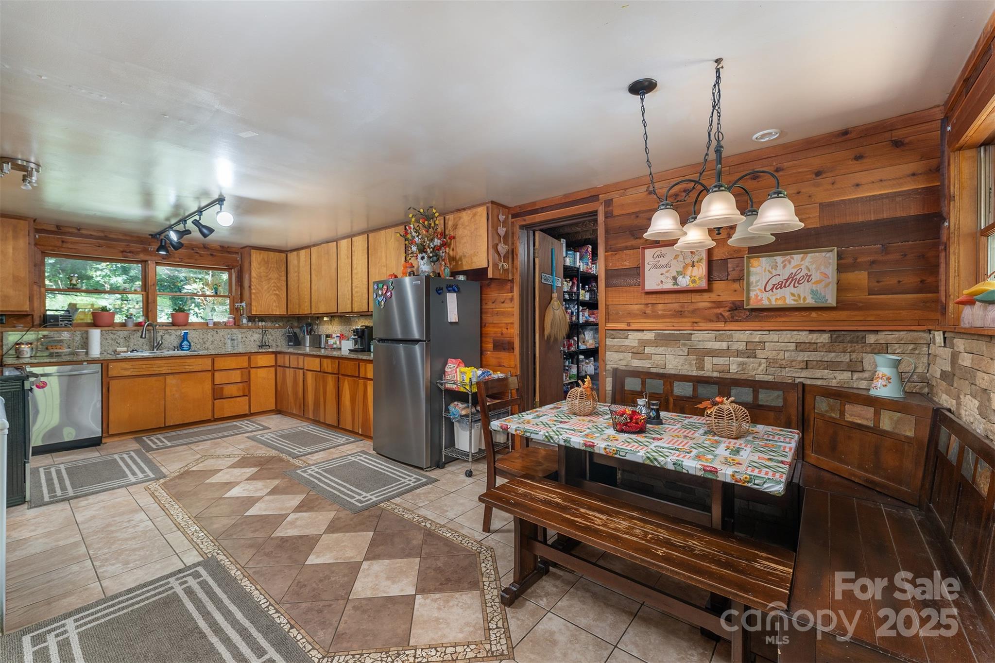 1145 Woolyshot Branch Road Hot Springs NC 28743