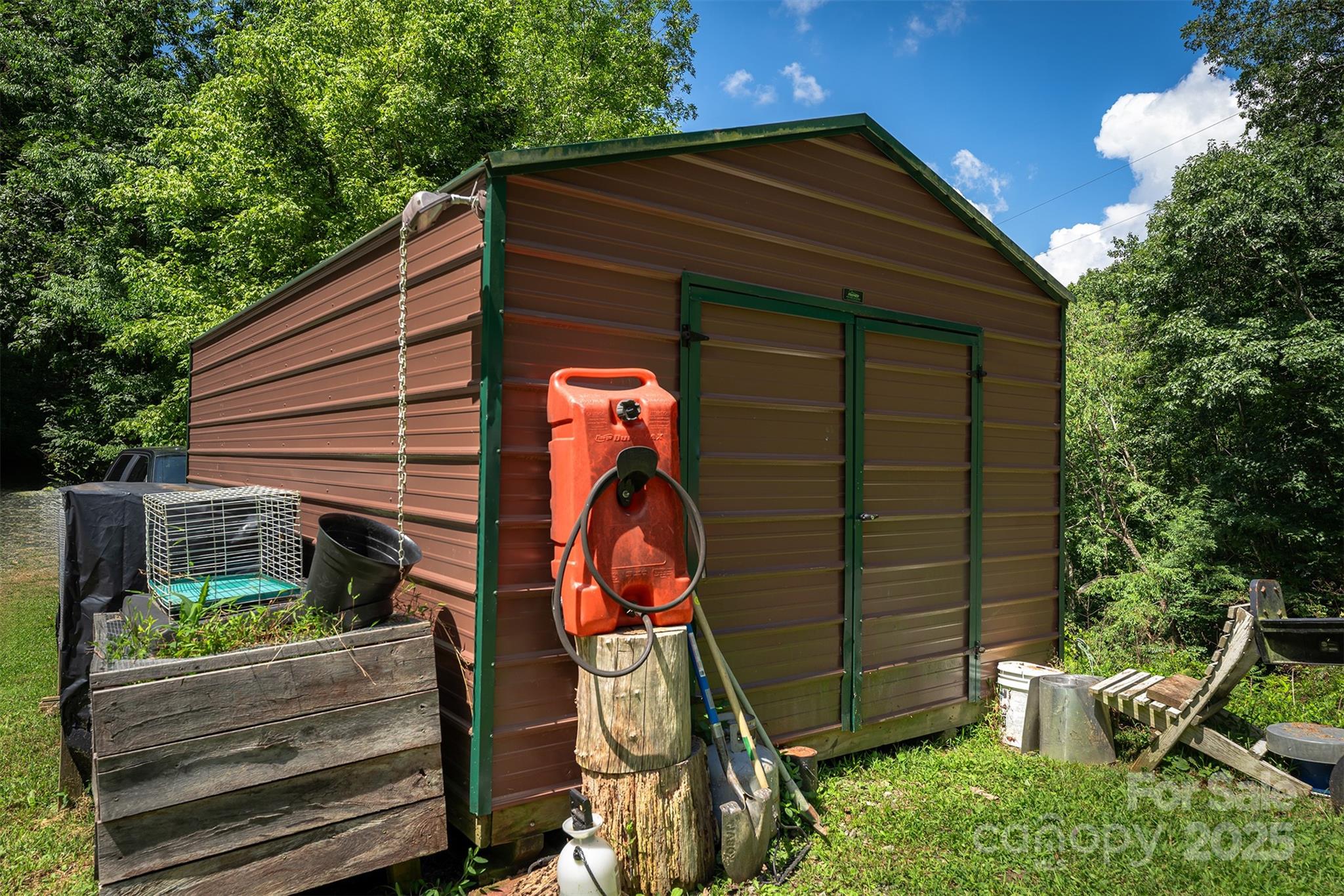 1145 Woolyshot Branch Road Hot Springs NC 28743