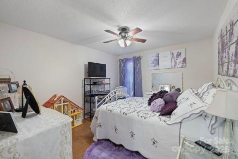 100 Lindsay Drive Archdale NC 27263