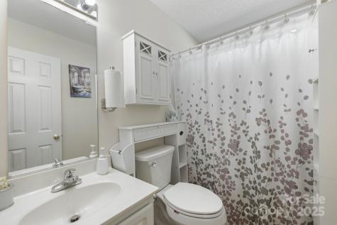 100 Lindsay Drive Archdale NC 27263