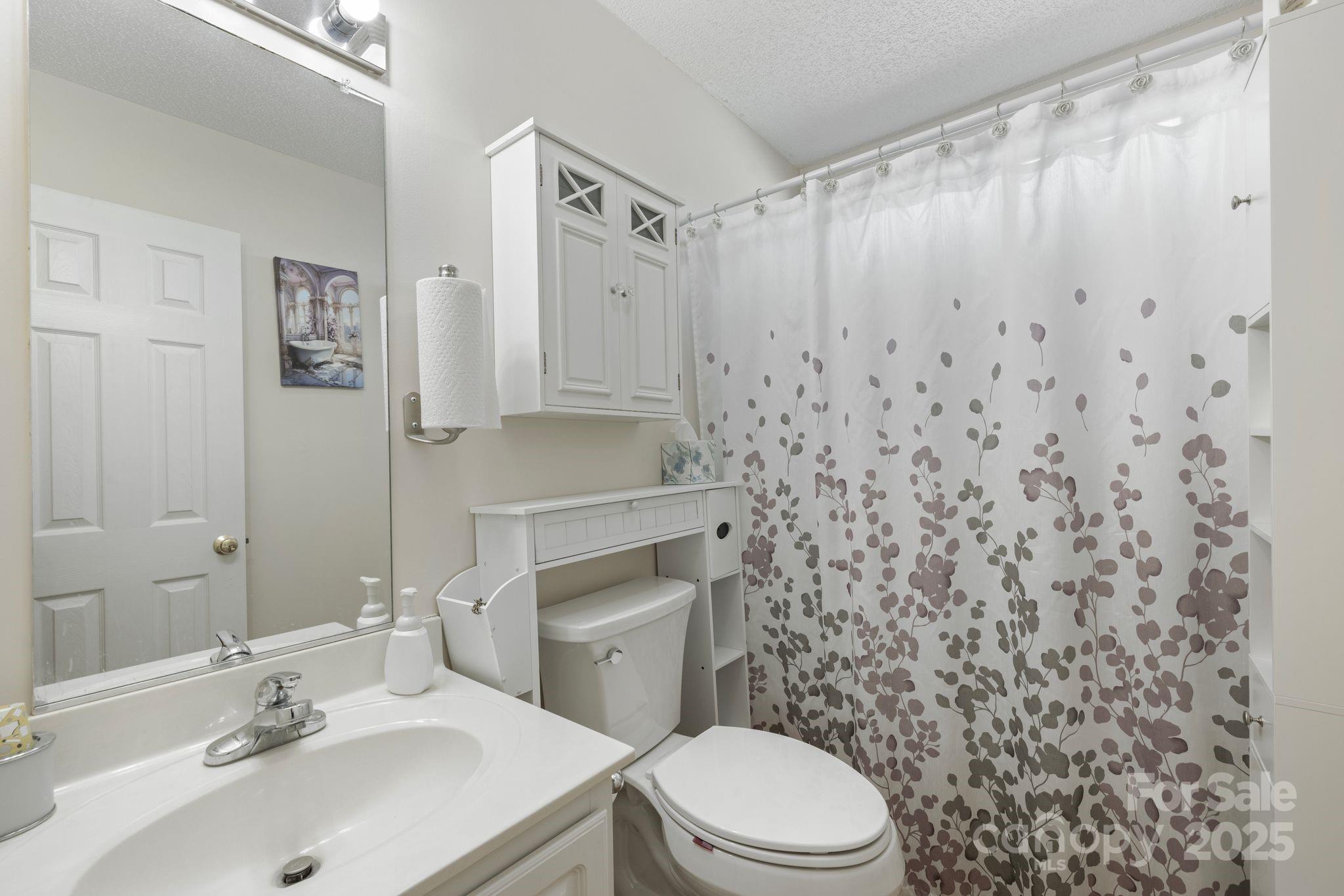 100 Lindsay Drive Archdale NC 27263